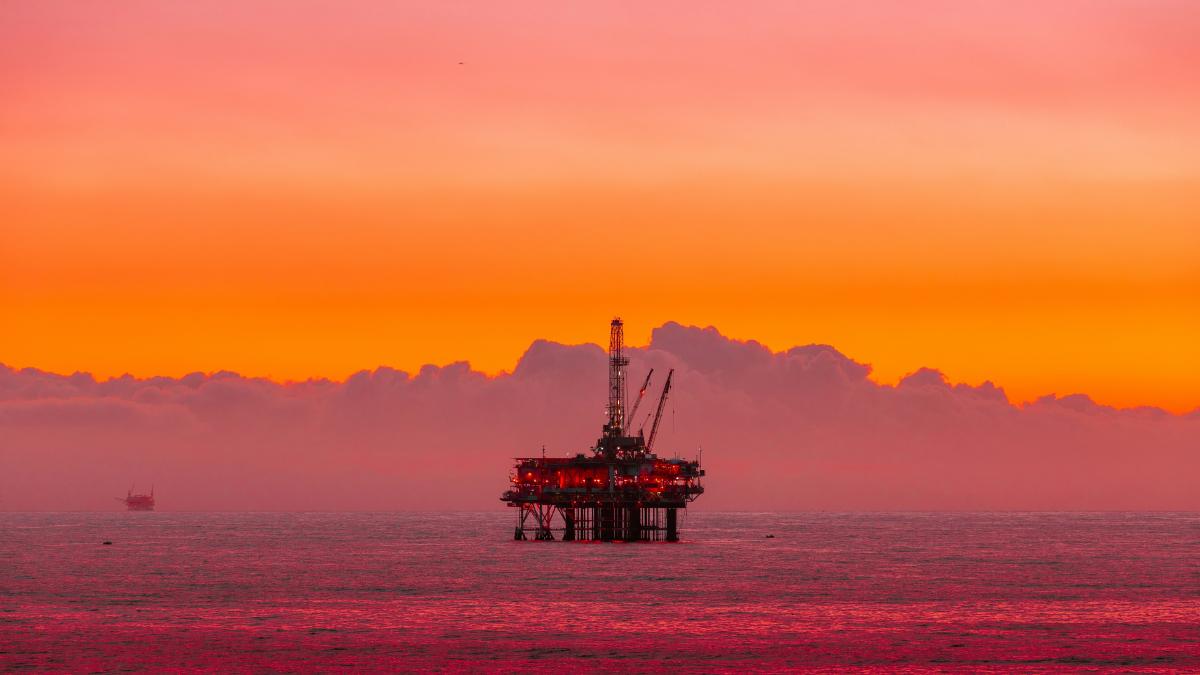 Azeri Light Crude Hits $122 as Middle East War Drives Two-Day Price Surge