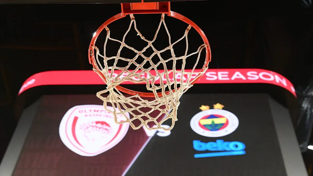 A Friendly Warning Before Fenerbahçe-Olympiacos: Keep Basketball Away From Symbolic Crises