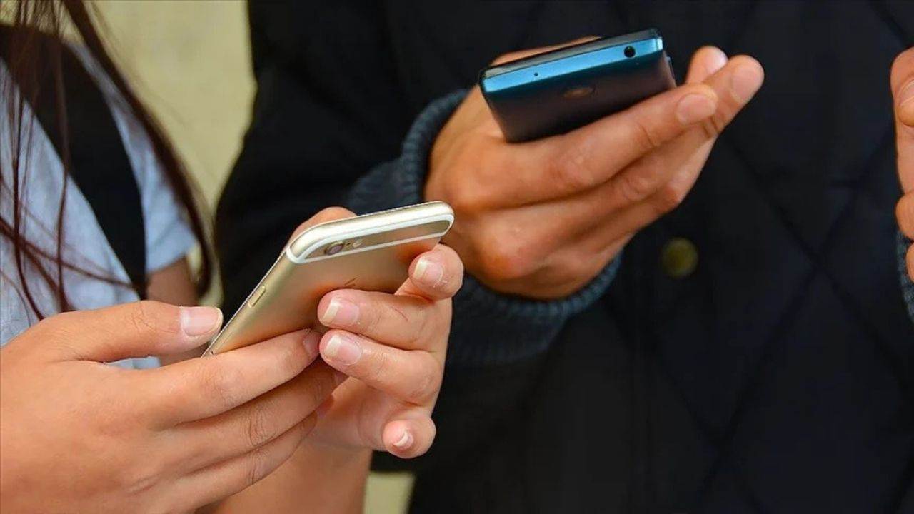 Foreign Residents: Prepare for a 57,241 TL Tax to Use Your Mobile in Türkiye