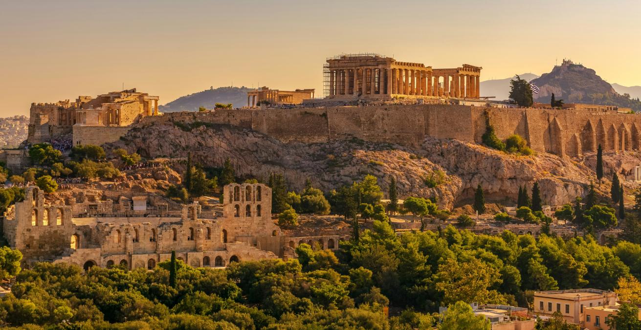 Greece breaks tourism receipts record in 2025, hitting €23.626bn