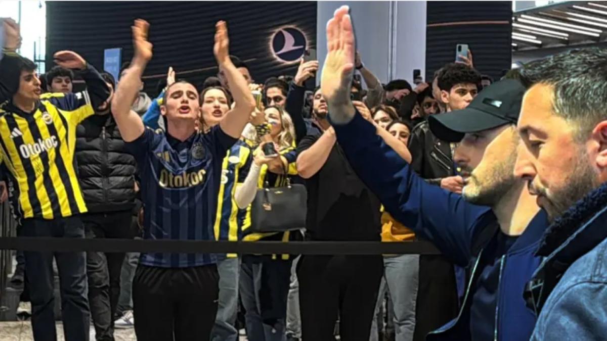 Tedesco Leaves Fenerbahçe Without the League  Title but Not Without a Farewell