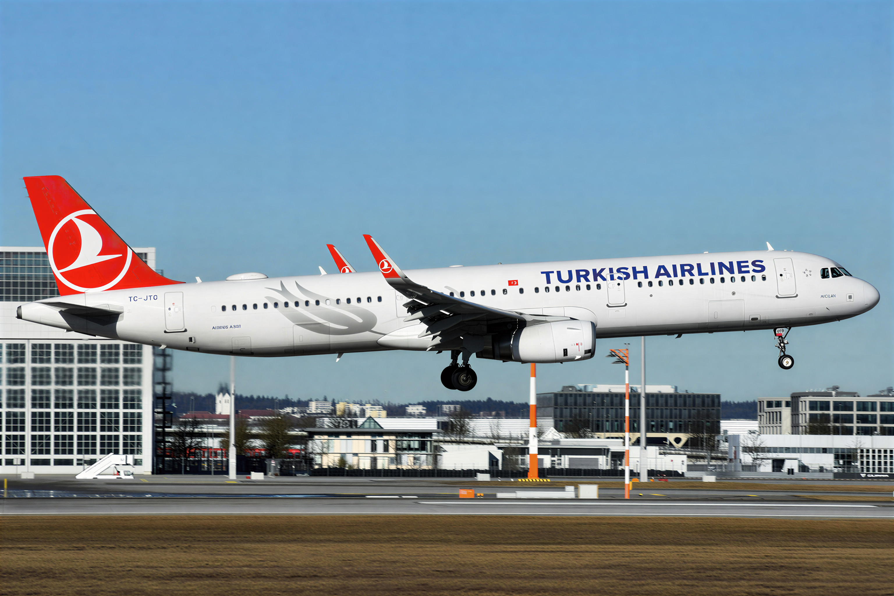 Turkish Airlines Halts Venezuela Flights After US-Issued Aviation Security Warning